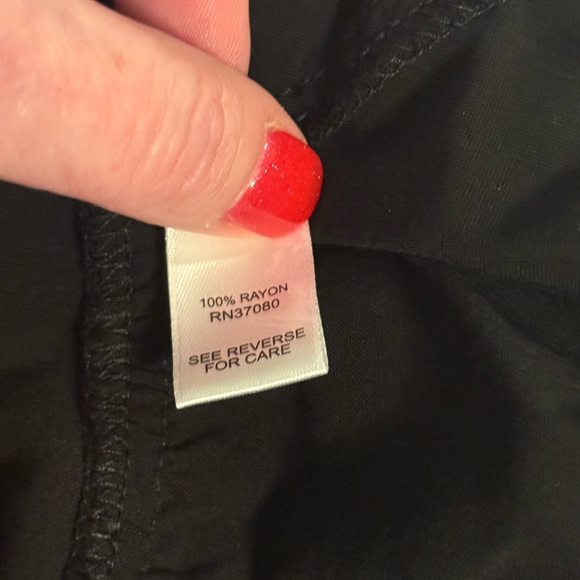 Versona Women’s Long Sleeve Button Down Shirt Size S - Picture 6 of 8